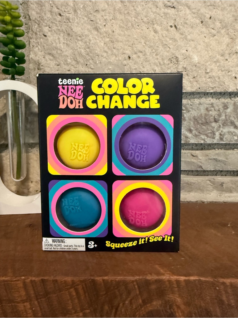 NeeDoh Color Change Squeeze Balls - Yellow, Purple, Blue, Pink